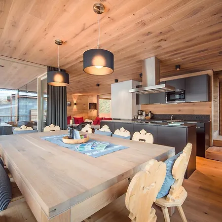 Smaragdjuwel * Bramberg am Wildkogel